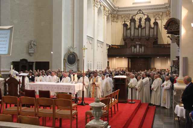 B2018-10-07 - Installation doyen Vital Malmedy (439)